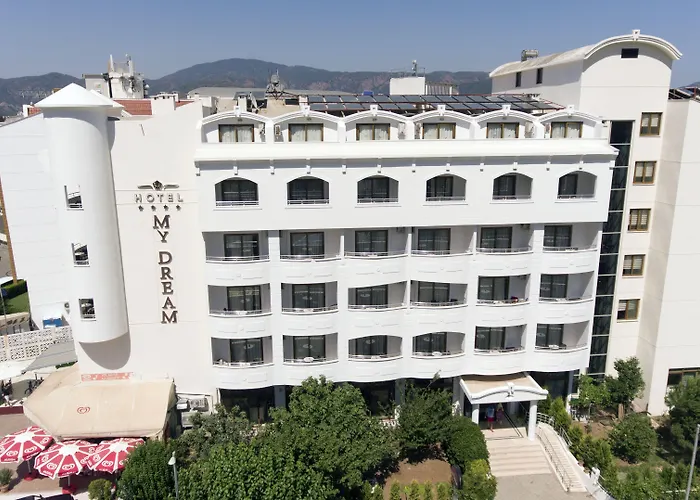 我的梦大酒店 3* 马尔马里斯